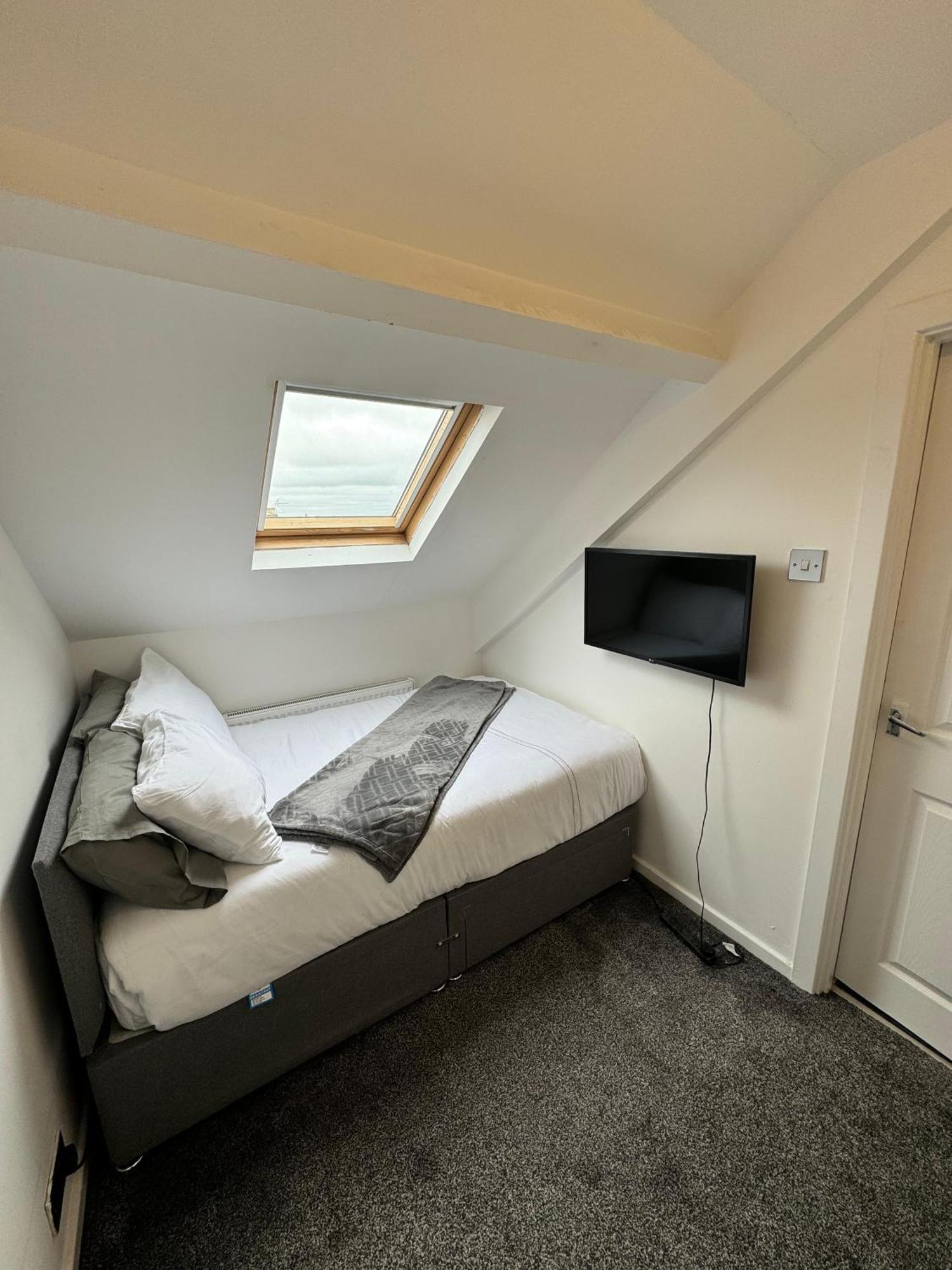 Luxury Ensuite Rooms @ Kingsley Terrace Newcastle upon Tyne Exterior photo